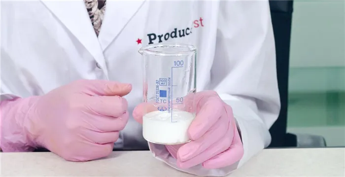 Product-test тестирует молочко для снятия макияжа