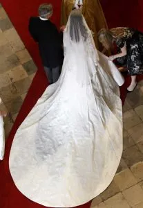 Свадебное платье Кейт Миддлтон: мечта любой невесты. Свадебное платье как у кейт миддлтон 18