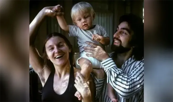 Леонардо Ди Каприо с родителями