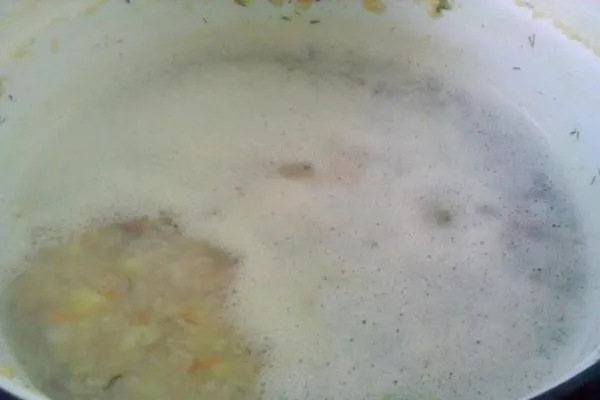 пенка у скисшего супа