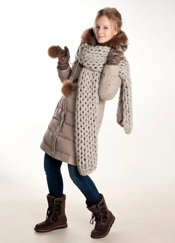 10 способов, как носить шарф зимой: с пальто, с пуховиком, с капюшоном. Как носить шарф с пуховиком 4