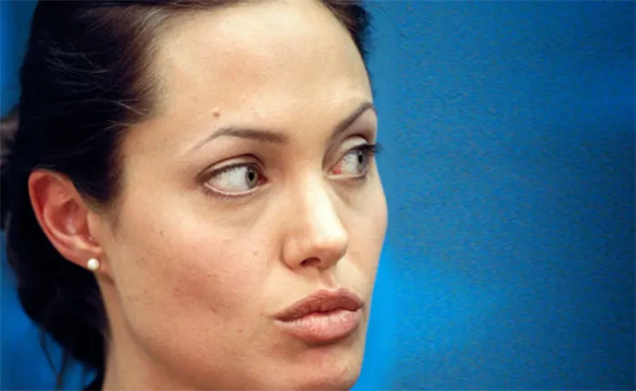 Как выглядит Анджелина Джоли без макияжа и косметики. Как выглядит анджелина джоли без макияжа 11
