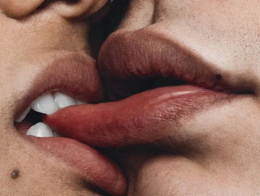 Как правильно целоваться с языком: подробная инструкция. Как целоваться с языком 3