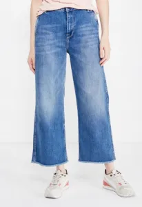 Широкие женские джинсы: модные и удобные. Как носить широкие джинсы 3