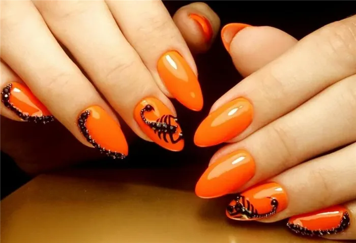 Идеи оранжевого маникюра. С какими цветами сочетается оранжевый ногти 13