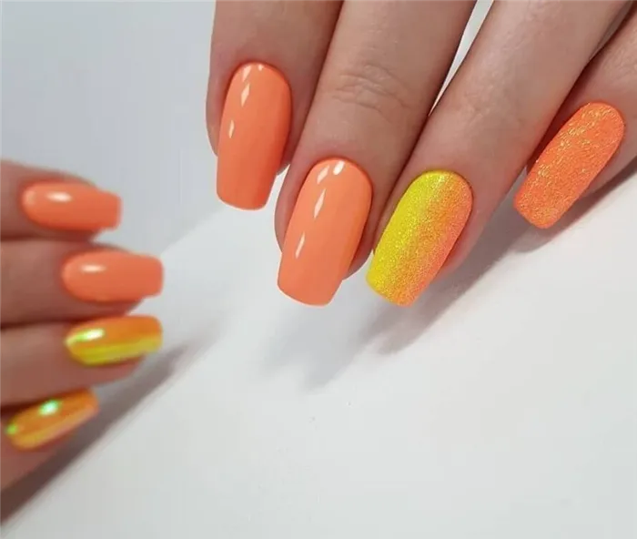 Идеи оранжевого маникюра. С какими цветами сочетается оранжевый ногти 19