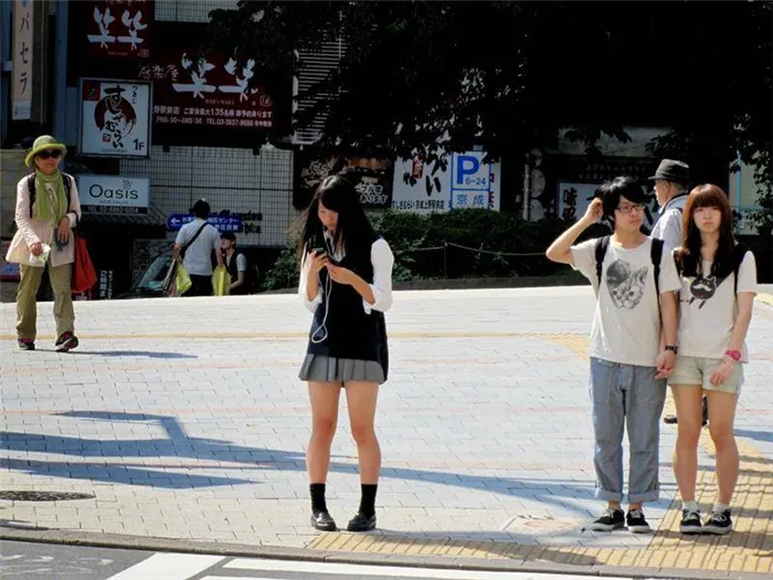 Странности японских девушек: что японки пихают себе в нос и зачем используют скотч для лица. Что вставляют в нос китайки и зачем 4
