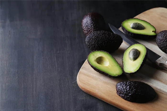 green-avocados-cutting-board (1).jpeg