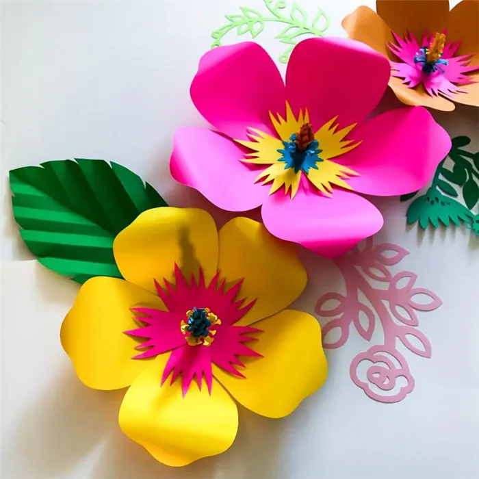 Цветы из бумаги своими руками: пошаговые фото изготовления для начинающих. Шаблоны и схемы бумажных цветов для вырезания. Как сделать бумажный цветок своими руками легко и быстро 32