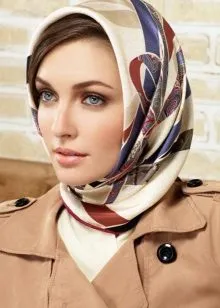 Как завязать шарф на голове: красивые и модные варианты. Как шарф завязать на голове 25