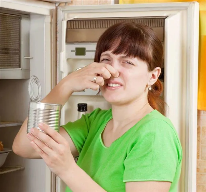 Как избавиться от запаха испорченных продуктов на кухне