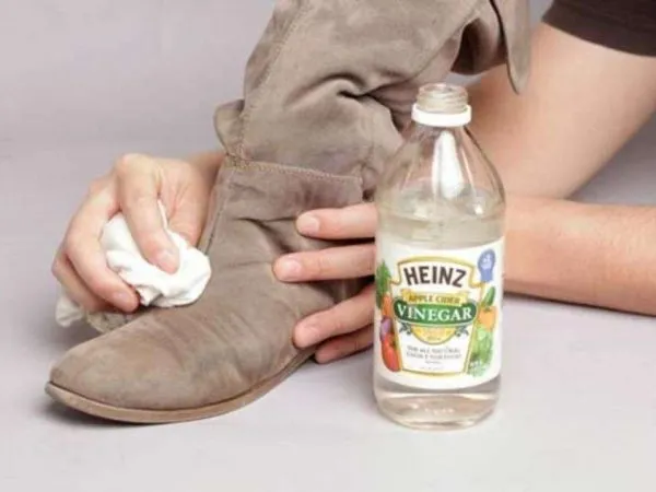 Как отстирать замшевые кроссовки в домашних условия. Как чистить замшевые кроссовки 13