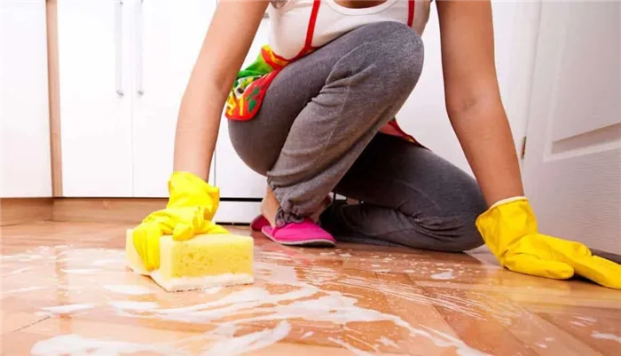 Влажная уборка окрашенных поверхностей｜ Как избавиться от запаха краски в квартире?