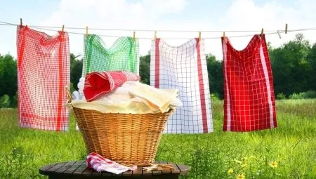 Как отстирать кухонные полотенца с растительным маслом?