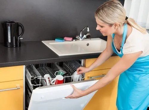 Как сделать средство для мытья посуды своими руками в домашних условиях. Как в домашних условиях сделать средство для мытья посуды 4