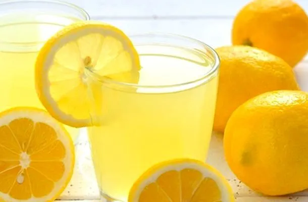 Мытье окон с лимоном или лимонной кислотой