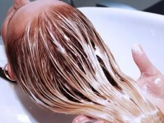 Смыть краску с волос: всё о салонной процедуре. Как снять краску с волос в домашних условиях без вреда за один раз 9