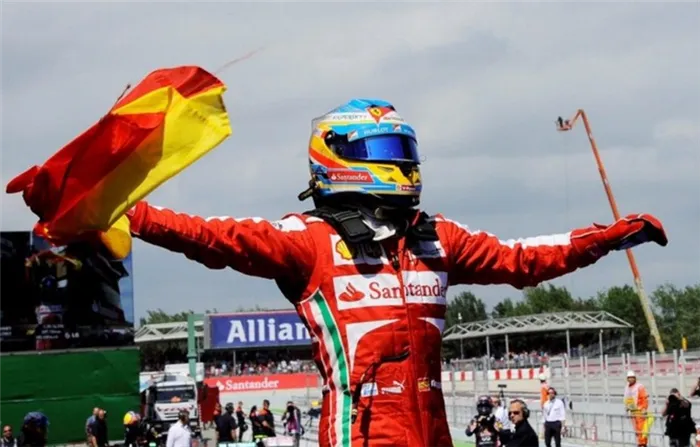 Фернандо Алонсо после финиша Гран-при Испании 2013 года