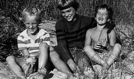 Оуэн Уилсон в детстве со своими братьями и сестрами