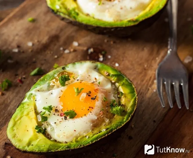 Авокадо и яйца на завтрак для похудения