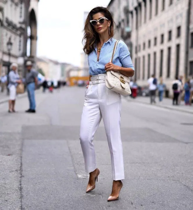 Белые брюки: стильные модели и модные образы. Что одеть с белыми брюками женщине фото 22