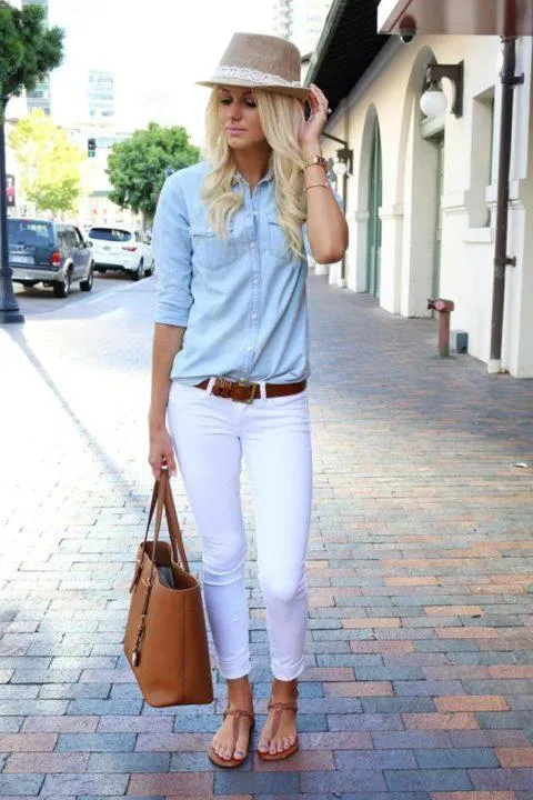 Белые брюки: стильные модели и модные образы. Что одеть с белыми брюками женщине фото 14
