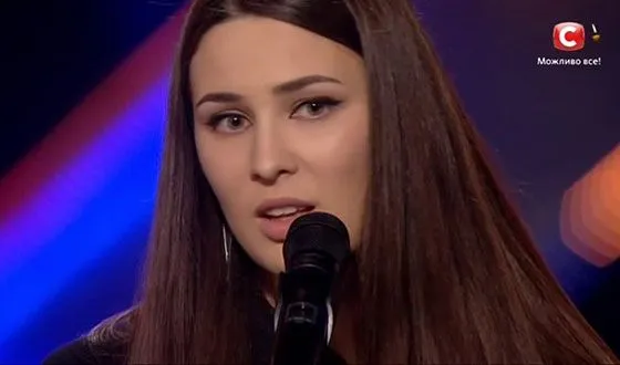 Анна Корсун из шоу The X Factor