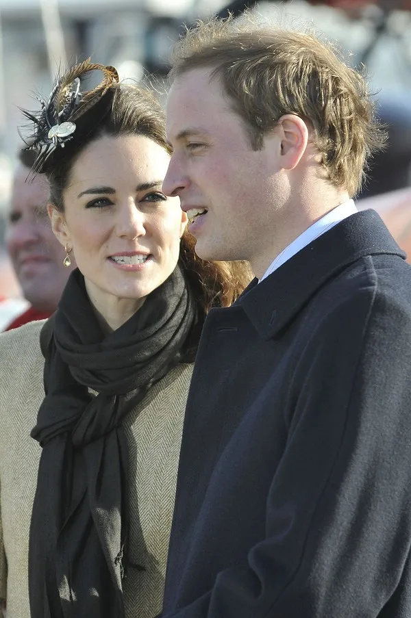 Они познакомились в университете и несколько раз разводились: интересные факты о семьях принца Уильяма и Кейт Миддлтон
