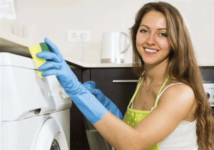 Автоматическая очистка и обслуживание посудомоечной машины