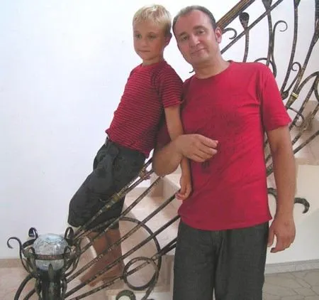 Юморист Святослав Ещенко и его сын