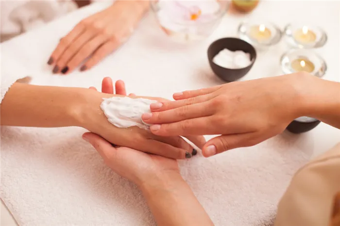 Уход за кожей рук: увлажнение, питание, защита и массаж. Как сделать кожу рук гладкой 5