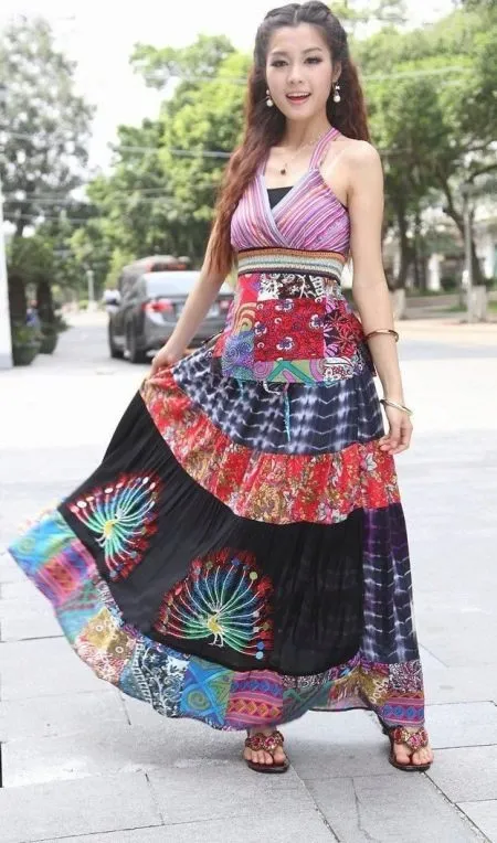 Летнее платье с высокой талией в этническом стиле