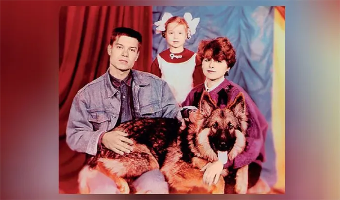Юлия Сабичева с родителями