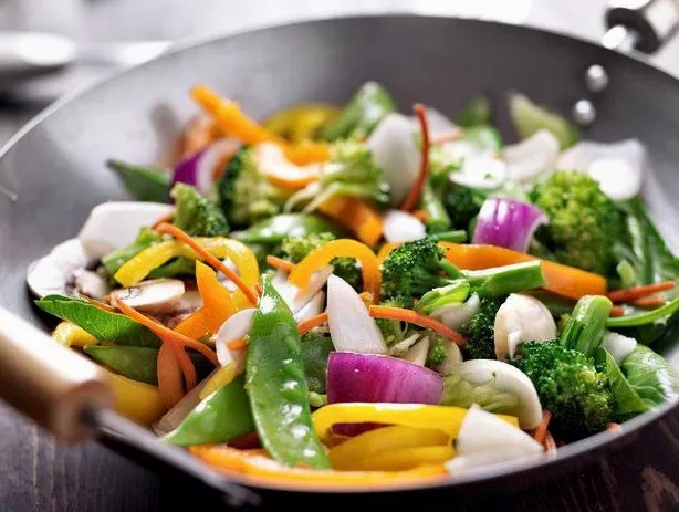 Гид по овощам: почему их нужно есть больше и как это сделать. Польза овощей и фруктов для организма 11