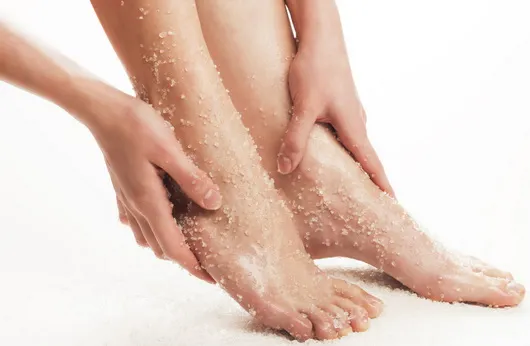 Учимся брить ноги без раздражения. Как правильно брить ноги 7
