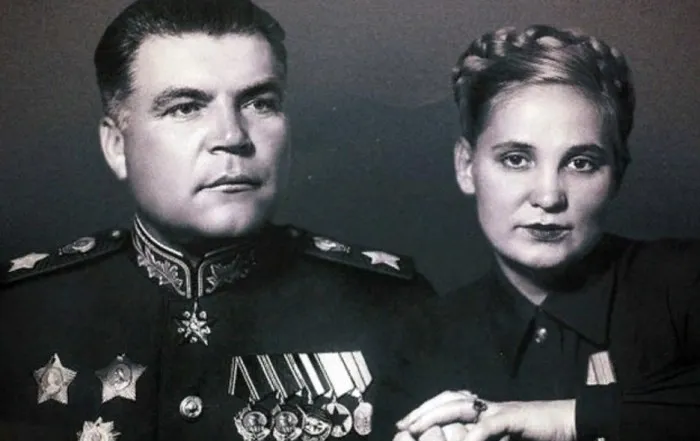 Родион Малиновский и Раиса Гальперина.