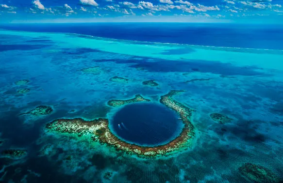 Самые красивые места на Земле: большая голубая дыра