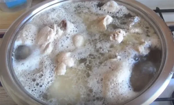 Как приготовить холодец из курицы: 8 аппетитных рецептов (пошагово). Как сварить холодец из курицы? 32