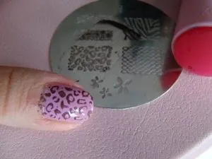 Современный дизайн леопардового маникюра. Как рисовать леопард на ногтях? 18
