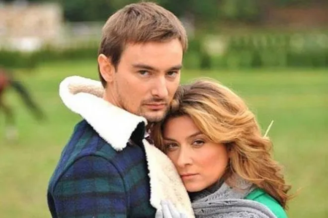 Алан Бадоев и Жанна Бадоева на фото