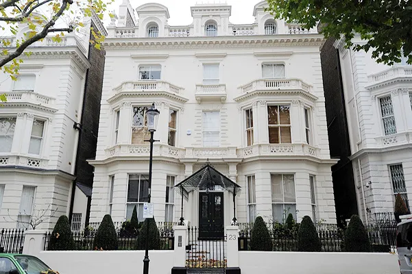 Шикарные дома Бекхэмов в Лондоне и Малибу
