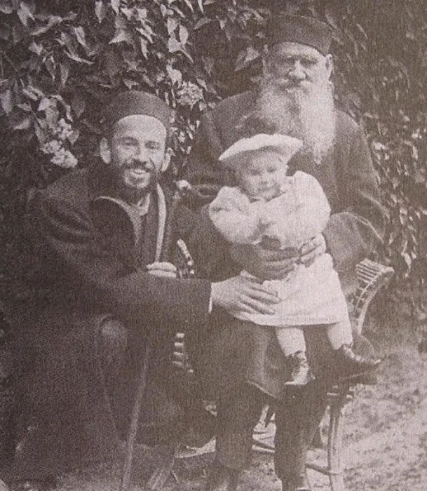 Алексей Толстой с женой Людмилой Крестинской-Баршевой