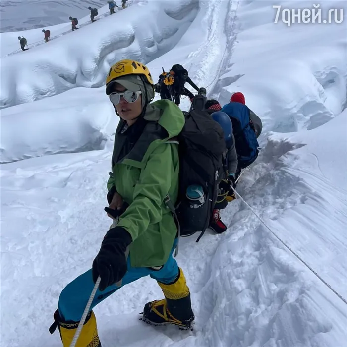Горы не прощают ошибок»: Виктория Боня показала кадры со склона, где погибла альпинистка Хилари Нельсон. Виктория боня в колготках? 2