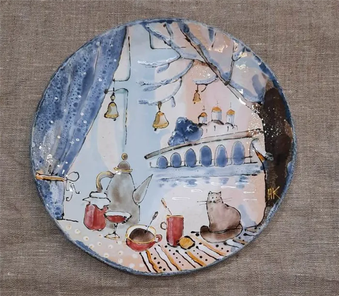 История появления сувенирных керамических тарелок. Тарелка на стену как называется. 10
