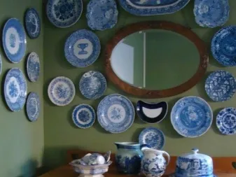 История появления сувенирных керамических тарелок. Тарелка на стену как называется. 19