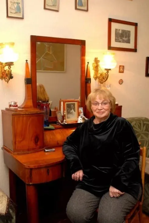 Мать Михаила Ефремова Алла Покровская: где жила и как стала известной прекрасная актриса