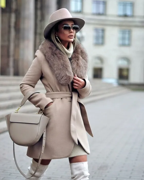 Зимнее пальто всегда в тренде. / Фото: elle.ru