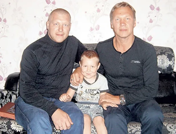 С сыном Антоном и внуком
