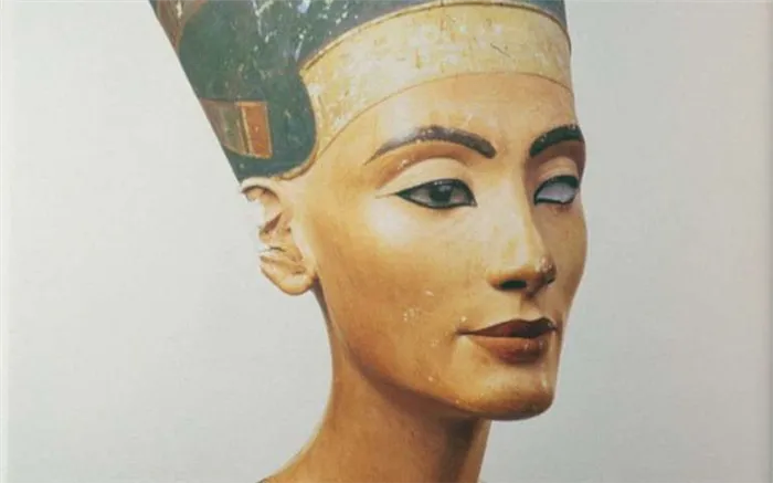 Тренд бровей в Древнем Египте