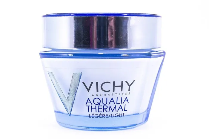 Увлажняющий крем для возрастной кожи Vichy